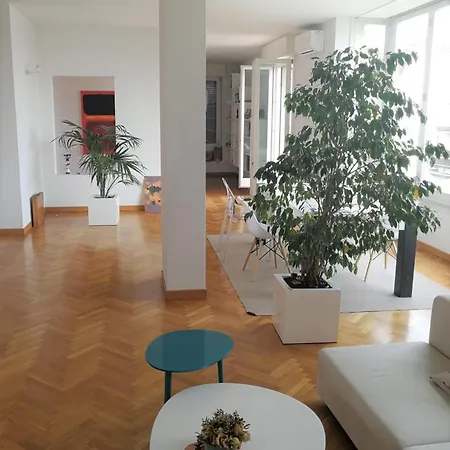 Apartment All'arco Exclusive With Terrace Milan